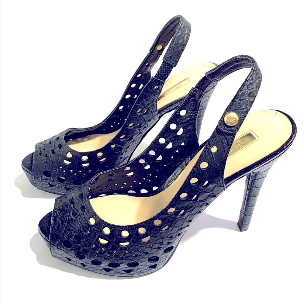 Well loved Slingback heel shoe